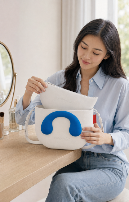 Sac DUCKY blanc et bleu avec pochette intérieure zippée incluse